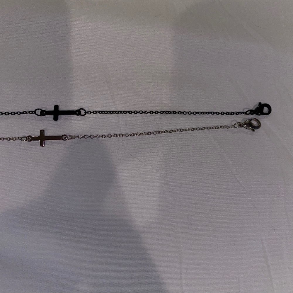 Cross bracelets - Picture 4 of 6